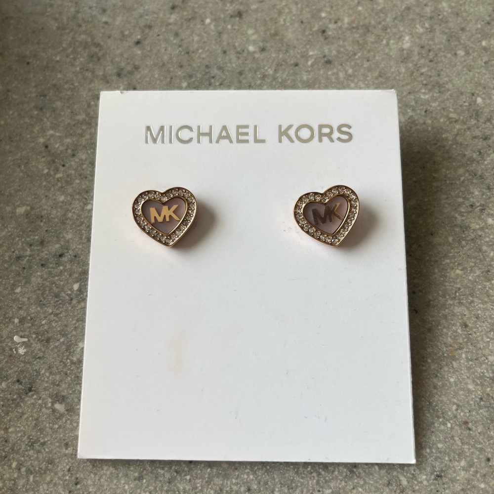 Brand New Michael Kors Gold Heart Earrings Minimalist Design